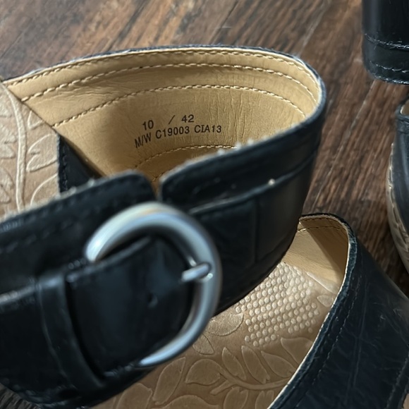 Born concept wedges classy casual shoes leather straps cute cream colored - Picture 8 of 9